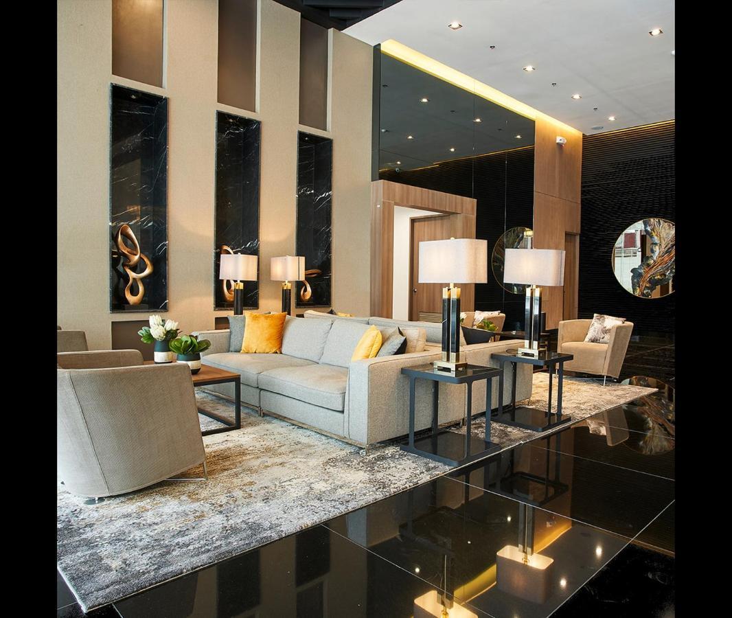 Makati Amazing View Penthouse Studio, Air Residence, Fast Internet Manila Exterior photo